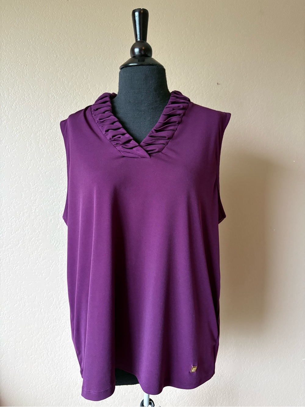 Anne Klien Purple XL Sleeveless Top V Neck Office